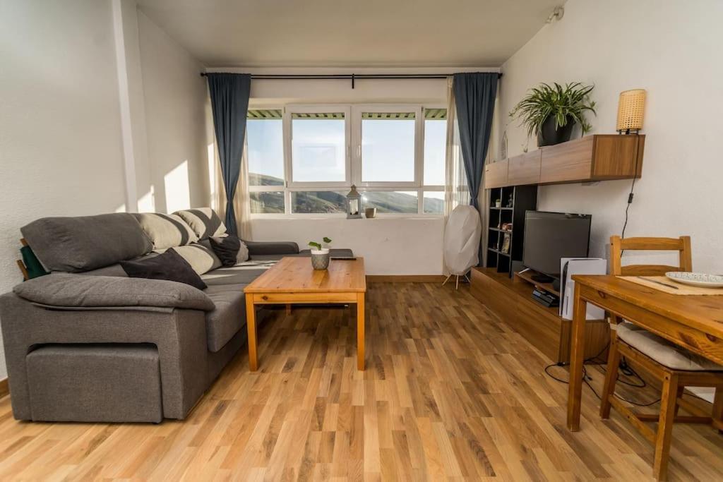 The Apartment Luminoso Duplex En Sierra Nevada Luaran gambar